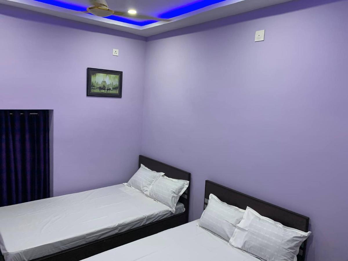 New Ananda Niketan Lodge โกลกาตา ภายนอก รูปภาพ