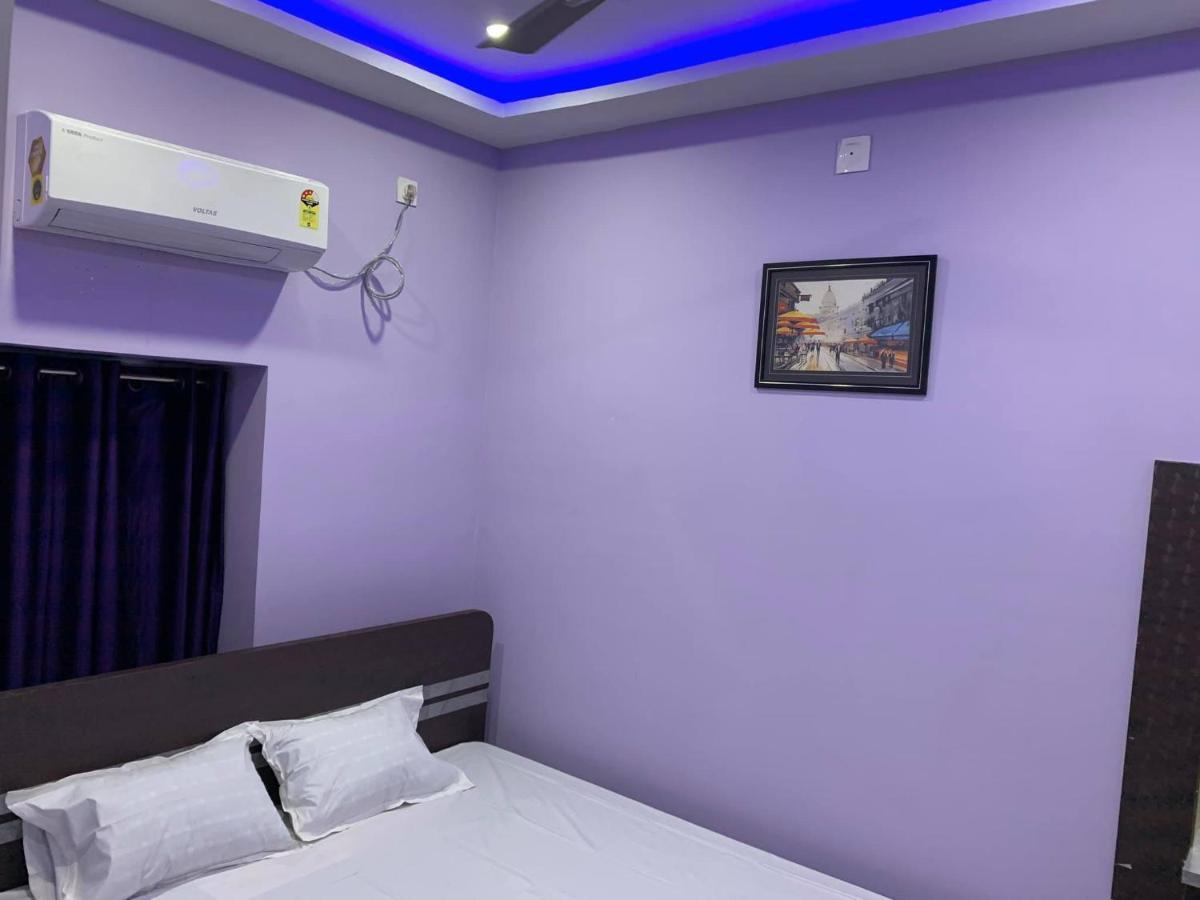 New Ananda Niketan Lodge โกลกาตา ภายนอก รูปภาพ